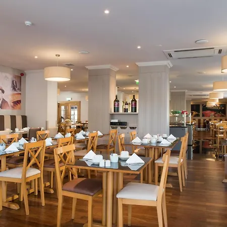 Gale (adults Only) 4*